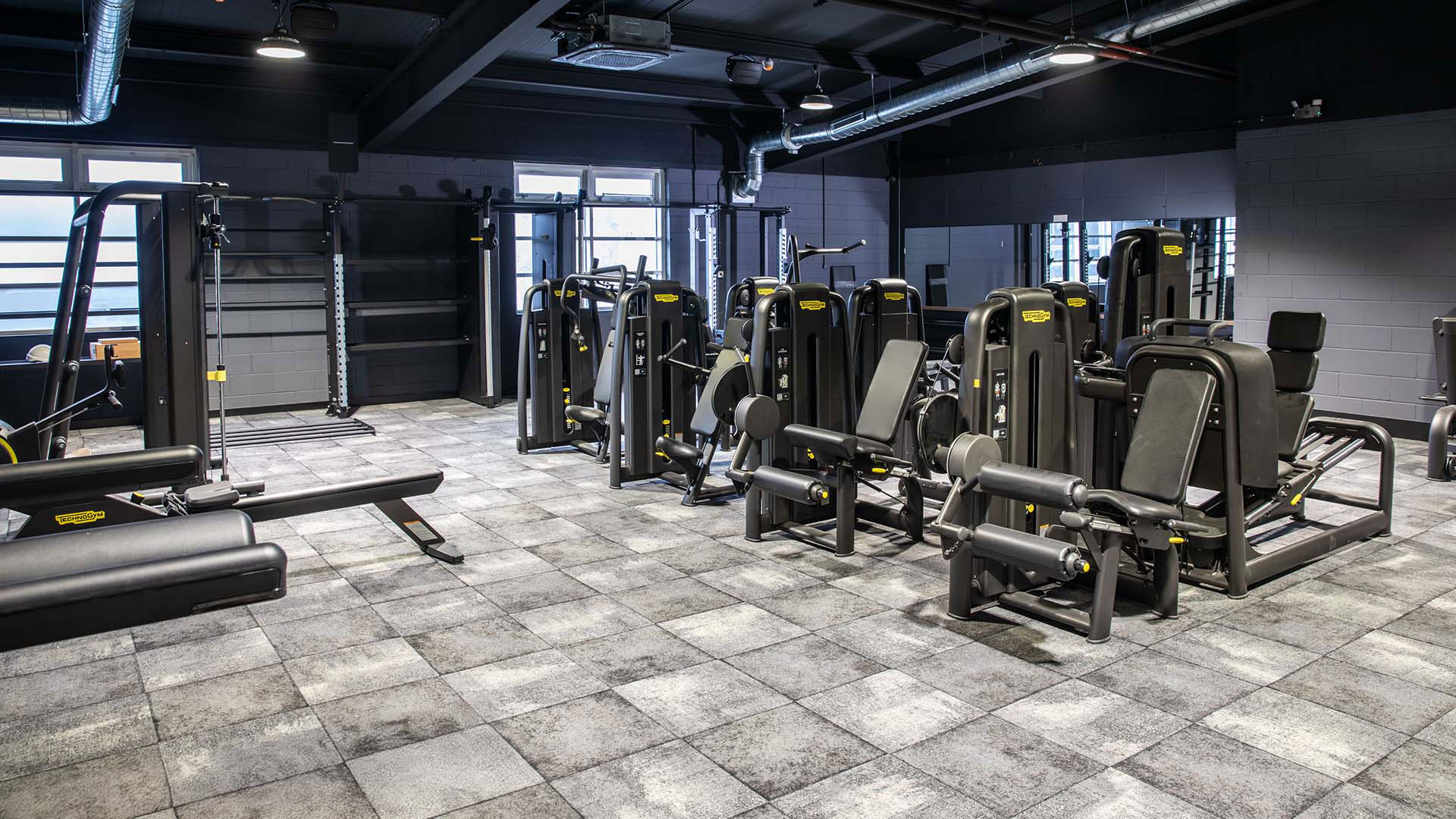 big_box_huddersfield_teen_gym big_box_huddersfield_teen_gym