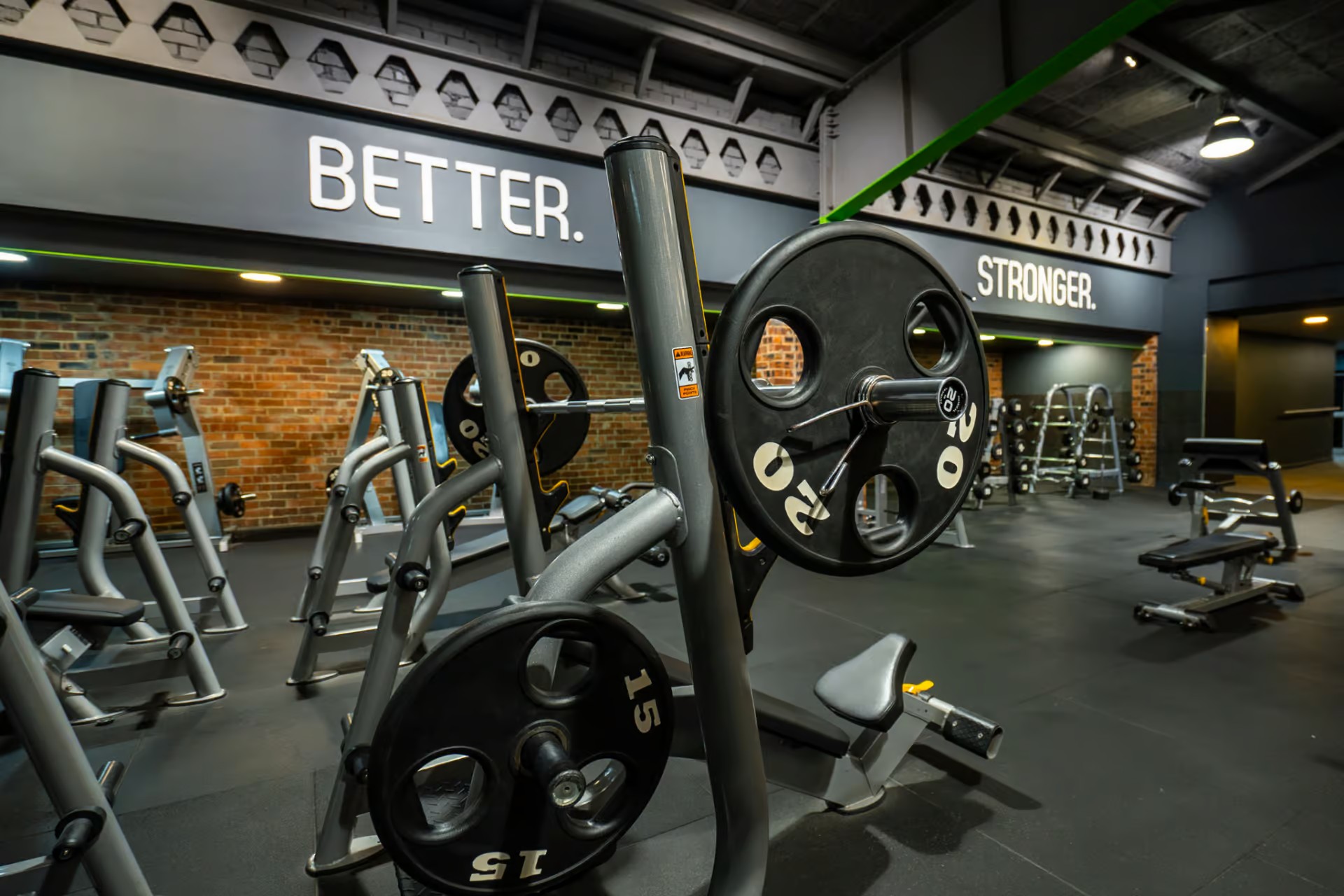 jd-gyms-batley-plate-loaded