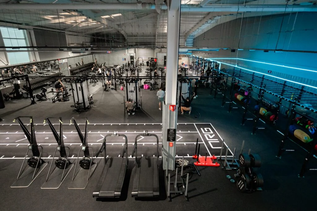nrg-gym-norwich-fucntional-zone-prler-track-halo-mirrors-gym nrg-gym-norwich-fucntional-zone-prler-track-halo-mirrors-gym